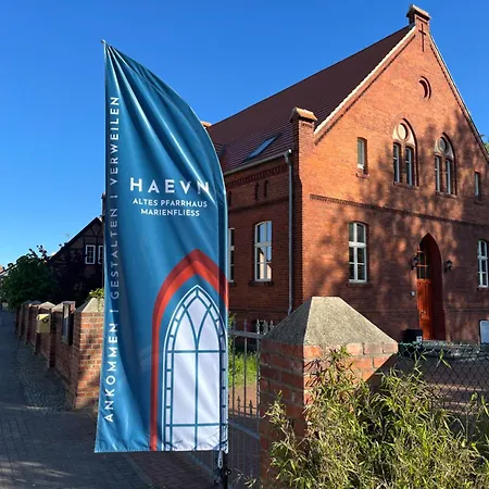 Haevn Altes Pfarrhaus Marienfliess Aparthotel